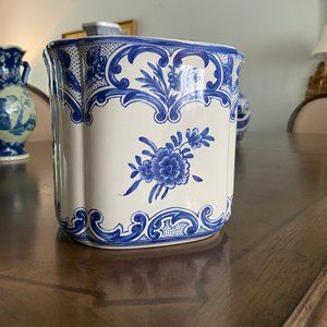 Tiffany & Co  Delft Porcelain Cachepot- Like New